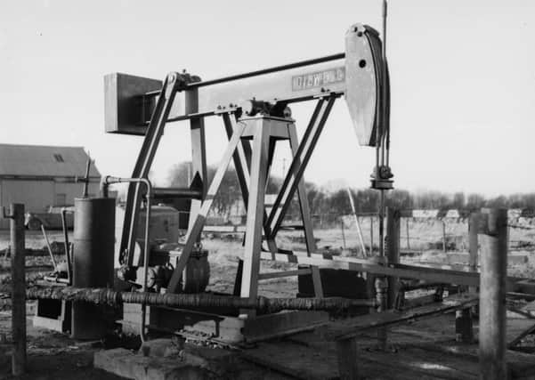 Oil wells on D'Arcy Farm, Midlothian. Photo: British Geological Survey/ NERC/Scran