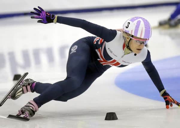 Elise Christie shone in quarter-final before falling at the final stage