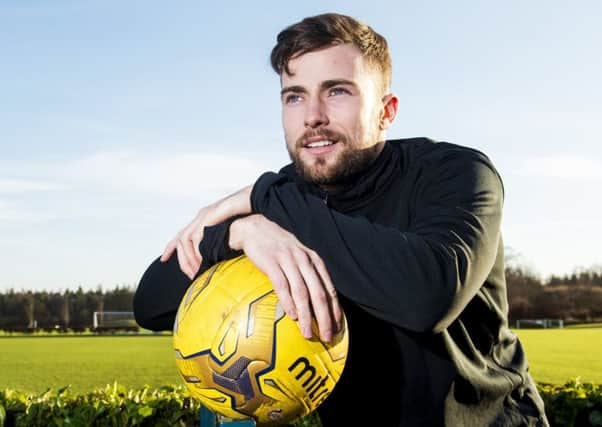 Lewis Stevenson is expecting another tight clash when Hibs travel to take on Falkirk this afternoon