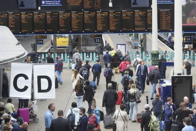 The Scottish Government is pushing ahead with place for train journeys between Edinburgh and Glasgow to take just 42 minutes by 2018