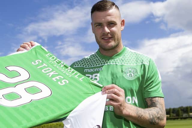Anthony Stokes signed on at Easter Road for a third time