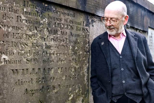 Barclay Price at William Macao's grave