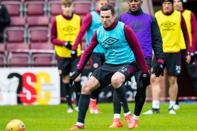 Don Cowie trains at Tynecastle ahead of Tuesday's home clash with Kilmanock