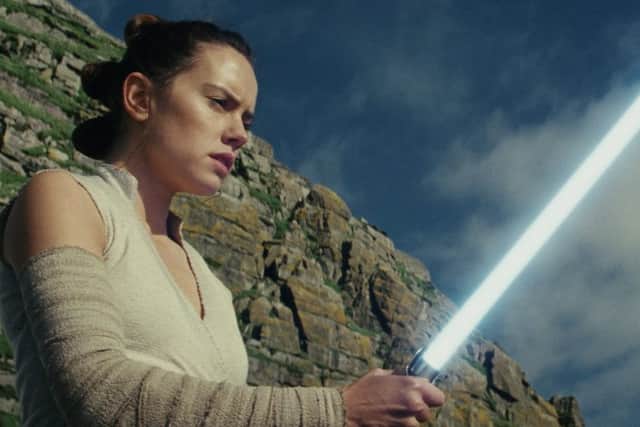 Uni-versal Extras have previously supplied extras for Star Wars.