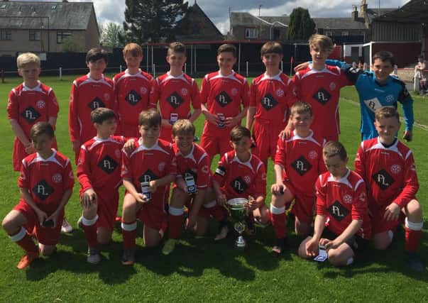 Penicuik Athletic 13s show off the Belmont Vauxhall Cup