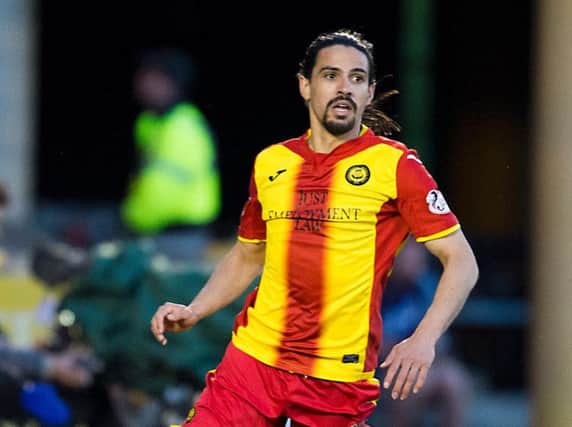 Ryan Edwards is close to joining Hearts after leaving Partick Thistle.