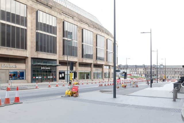 Leith Street will reopen to traffic in both directions by 6am this Saturday ahead of this years Fringe, following a programme of infrastructure improvement works which began in September 2017.