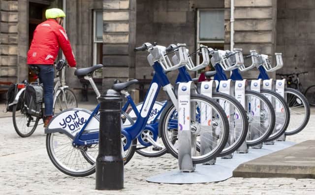 Bike at City Chambers ready for Edinburgh's long-awaited cycle hire scheme which will be launched in September. Aug 14 2018