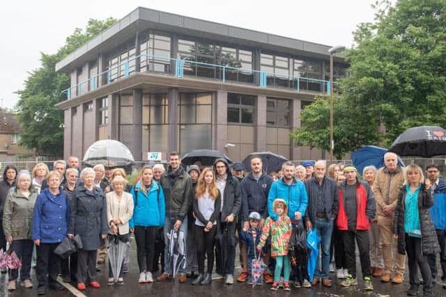 Residents campaign against Pinkhill development. Pic Ian Georgeson.