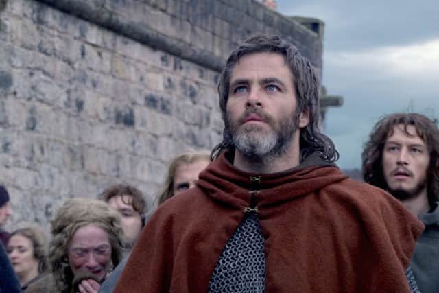Chris Pine as Robert the Bruce in 'Outlaw King'