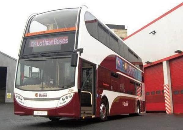 A Lothian Buses vehicle crashed in the earlt hours of this morning.