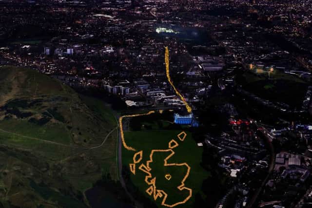 Edinburgh's Hogmanay Torchlight Procession