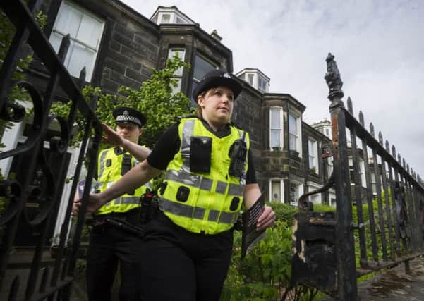 Police in Edinburgh. Pic: Steven Scott Taylor.