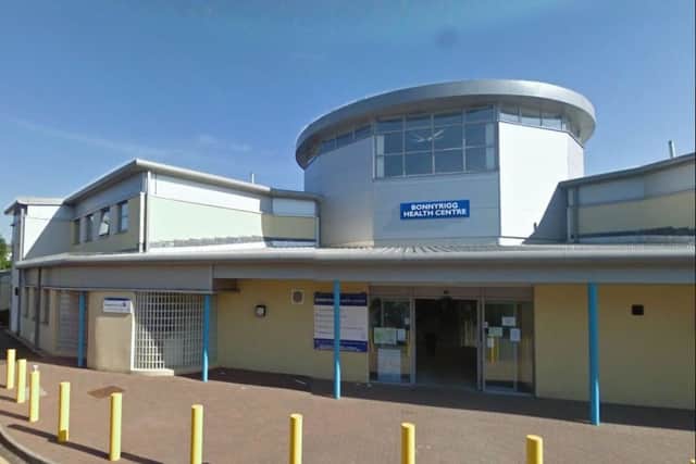 109/111 High St, Bonnyrigg. 66% of respondents provided negative responses.