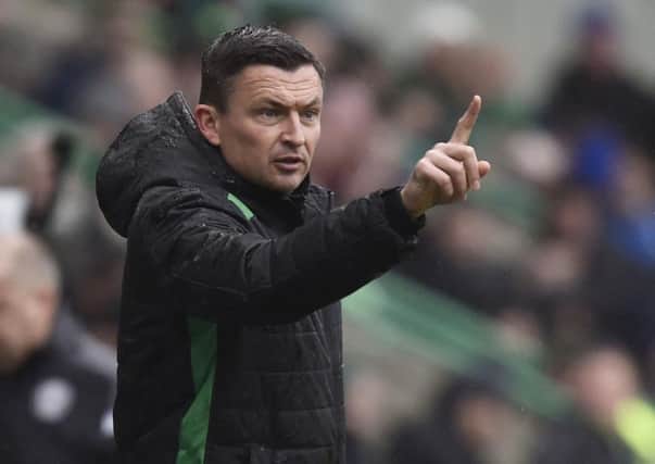 Hibernian manager Paul Heckingbottom issues instructions