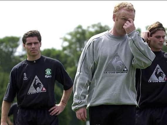 Alex McLeish with a couple of unidentified Argentinian trialists