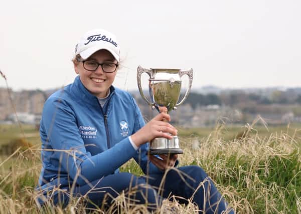 Hannah Darling shows off her Scottish Girls Open title. Pic: TSPL