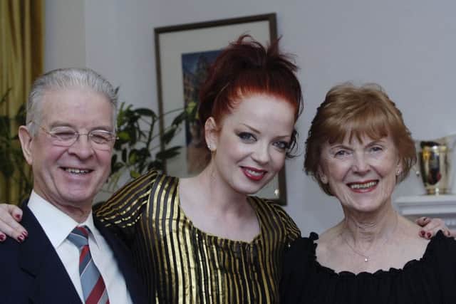 Shirley Manson with mum Muriul and dad John