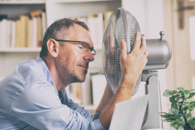 Portable fans can often be the best friend of an office worker in the summer (Photo: Shutterstock)