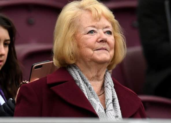 26/01/19 LADBROKES PREMIERSHIP
HEARTS v ST JOHNSTONE (2-0)
TYNECASTLE PARK - EDINBURGH
Hearts director Ann Budge(R)