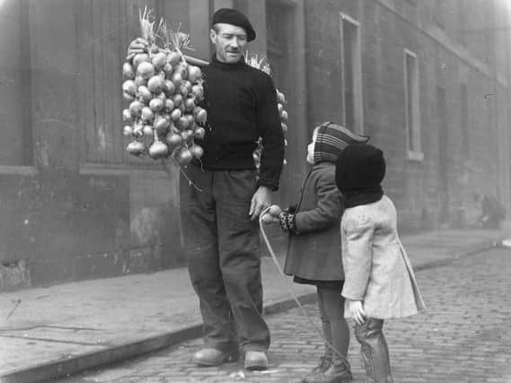 'Onion Johnnie'  Andre Tenguy in Edinburgh in 1948.