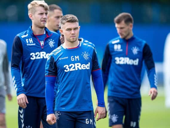 Glenn Middleton will join Hibs on loan after the Easter Road side face Rangers this weekend