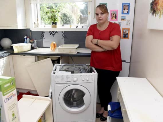 Leigh Gregson-Davies told how the walls of her house shook after the impact of the blast from her washing machine