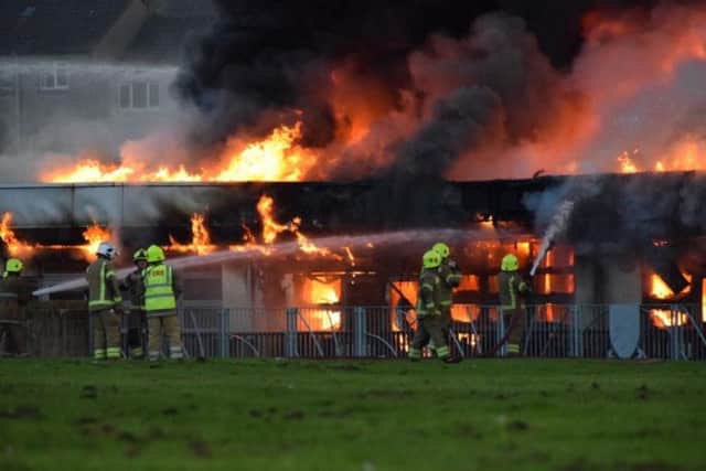 Dramatic pictures show the fire taking hold. @Euans_EP