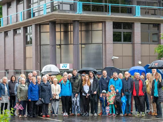 Residents campaign against previous Pinkhill development plans. Pic Ian Georgeson.